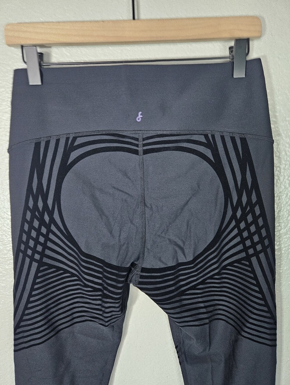 Fanka Sculpt Lift And Curve 7/8 Legging Size M - Picture 14 of 16